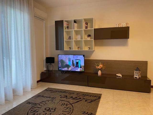 Residence Outlet Vivaldi Новента-ди-Пьяве Экстерьер фото
