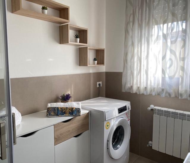 Residence Outlet Vivaldi Новента-ди-Пьяве Экстерьер фото